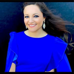 Meet your Posher, Danielle